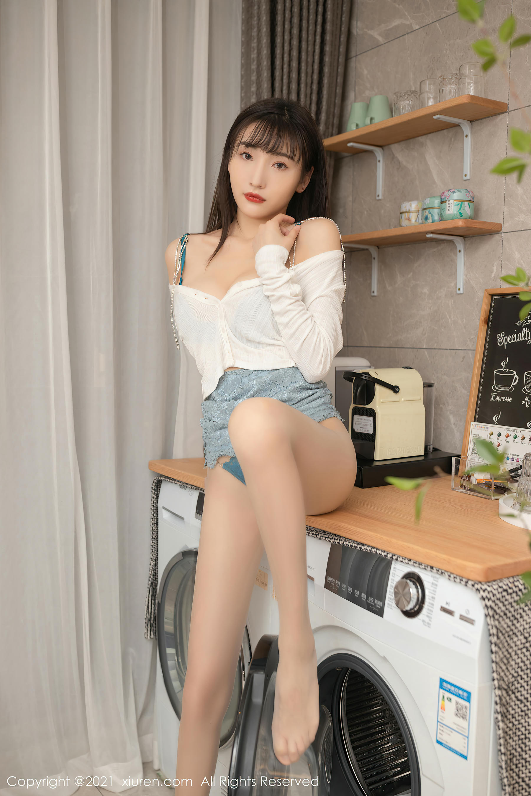 XIUREN秀人网 2021.02.04 NO.3084 -陆萱萱 [76P-746MB]_第1集