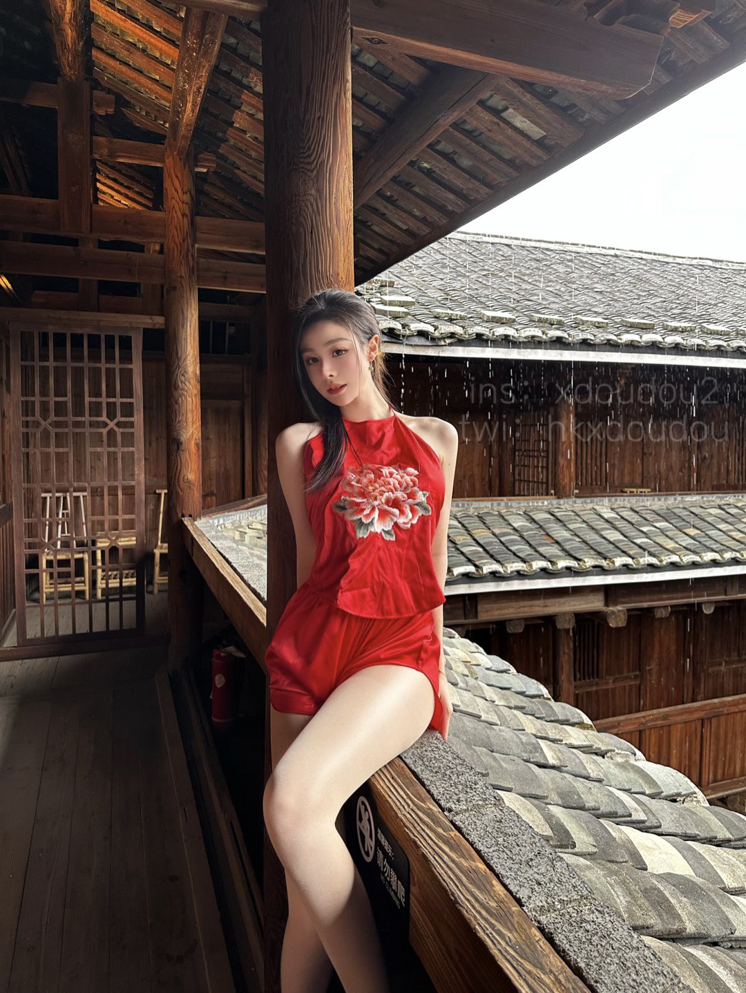 是小逗逗 美团外卖网红模特 [309P+54V／516MB]_第10集