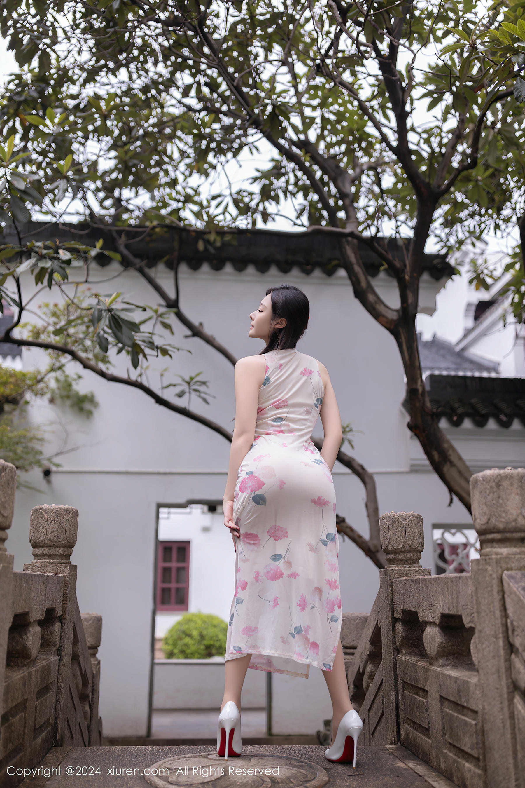 XIUREN秀人网 2024.08.29 NO.9087 小逗逗[79+1P／681MB]_第1集