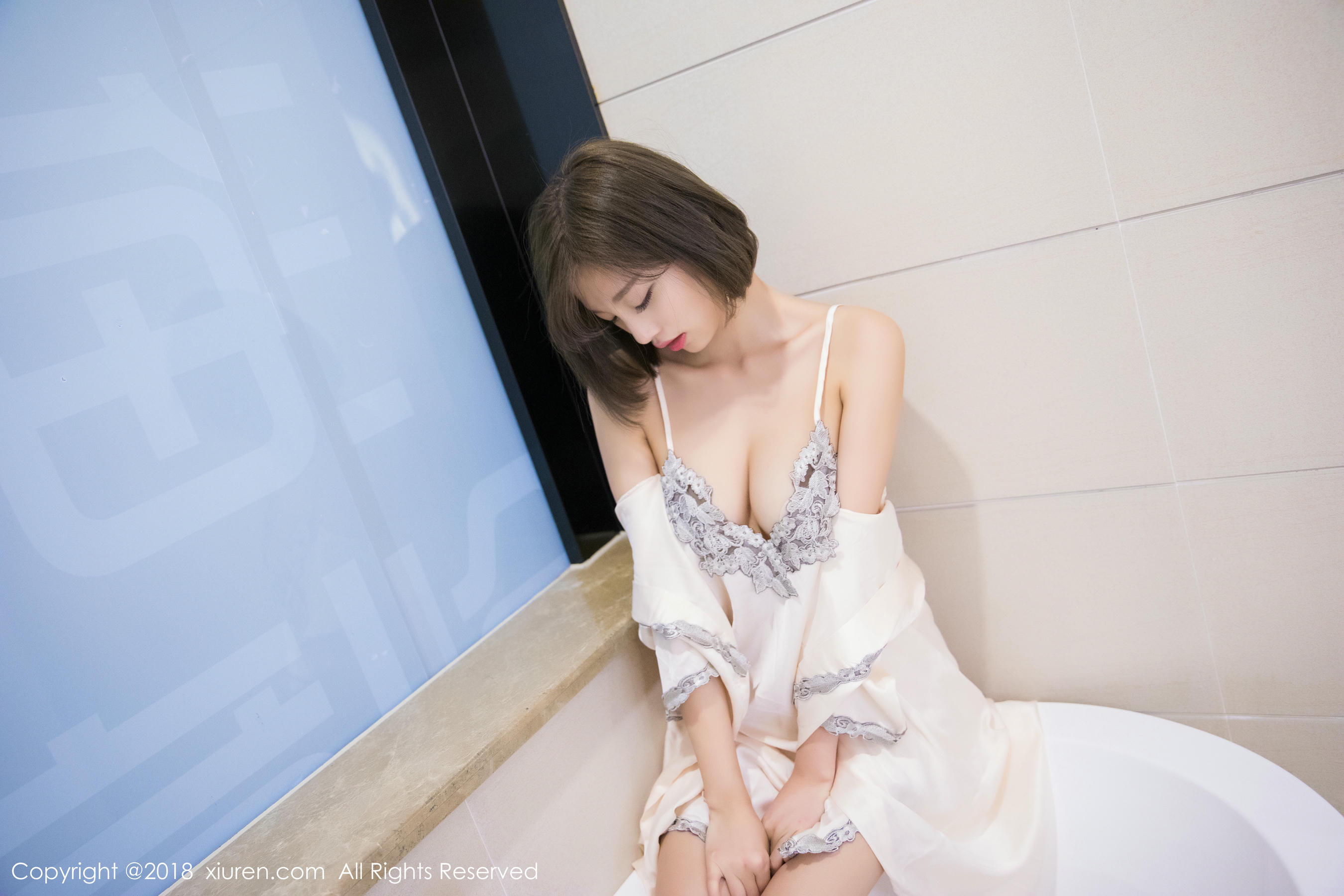 XIUREN秀人网 2018.06.15 NO.1045 杨晨晨sugar [54P236M]_第1集