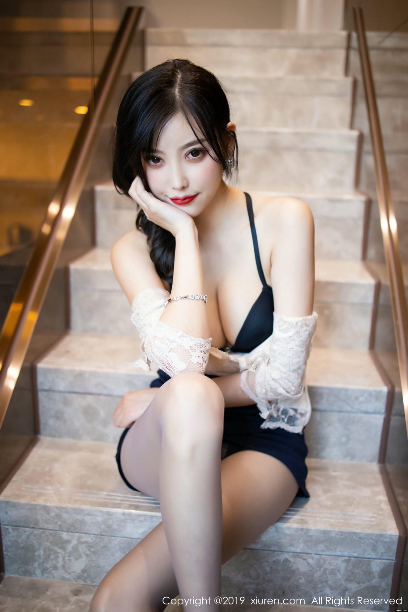 XIUREN秀人网 2019.10.10 NO.1717 杨晨晨sugar [70+1P 389M]_第2集