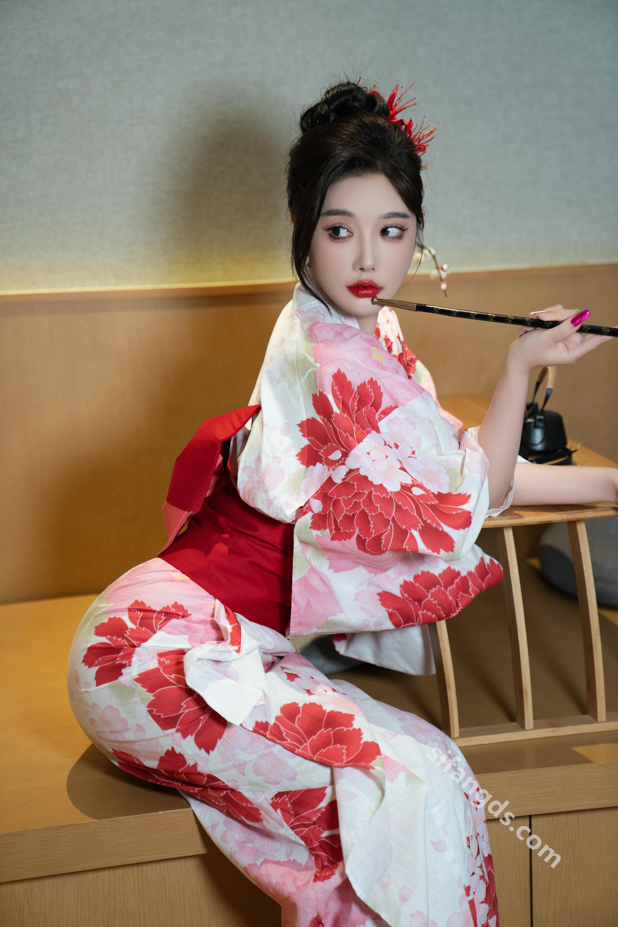 杨晨晨 和服日系风 [106P+1V／2.75GB]_第2集