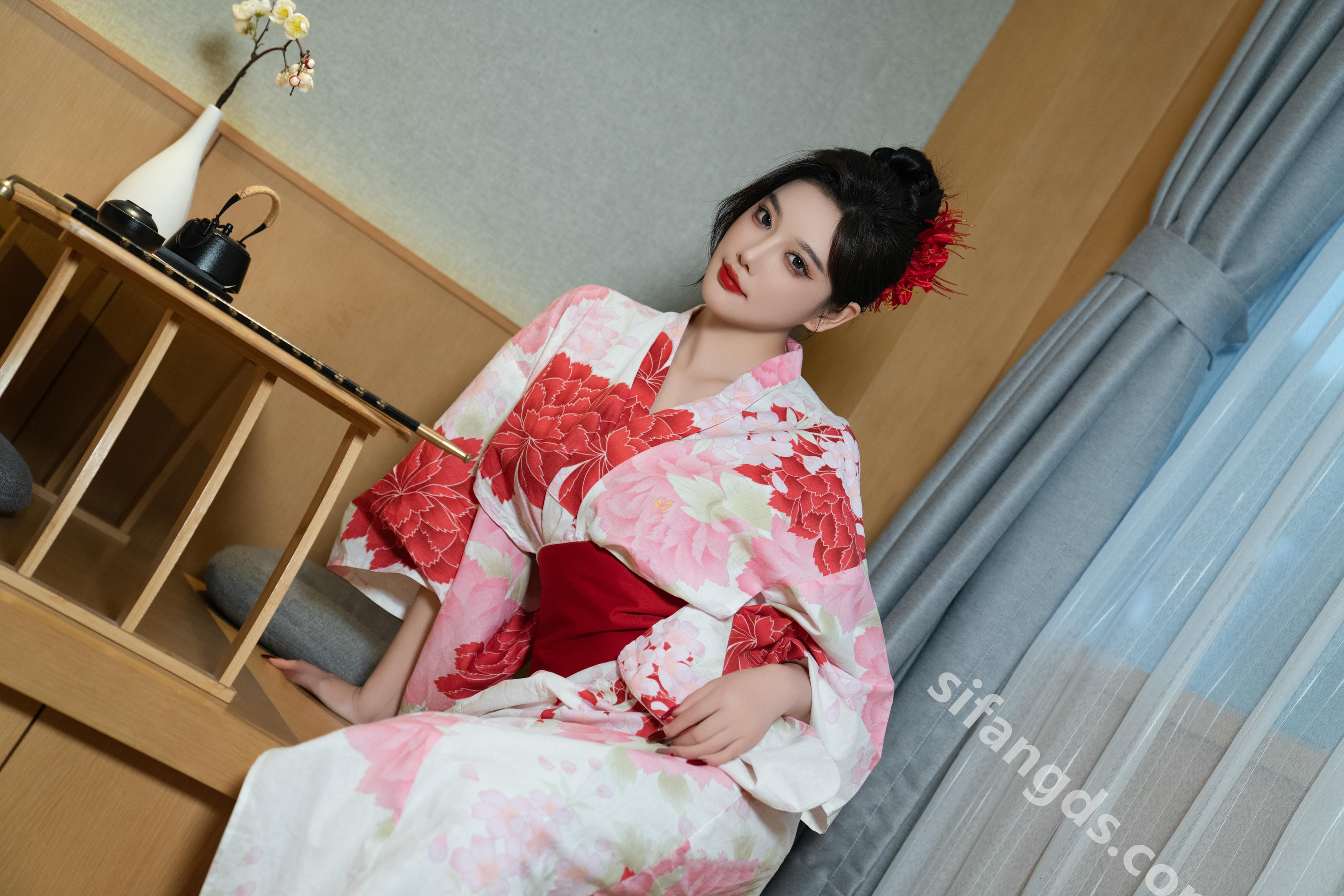 杨晨晨 和服日系风 [106P+1V／2.75GB]_第2集