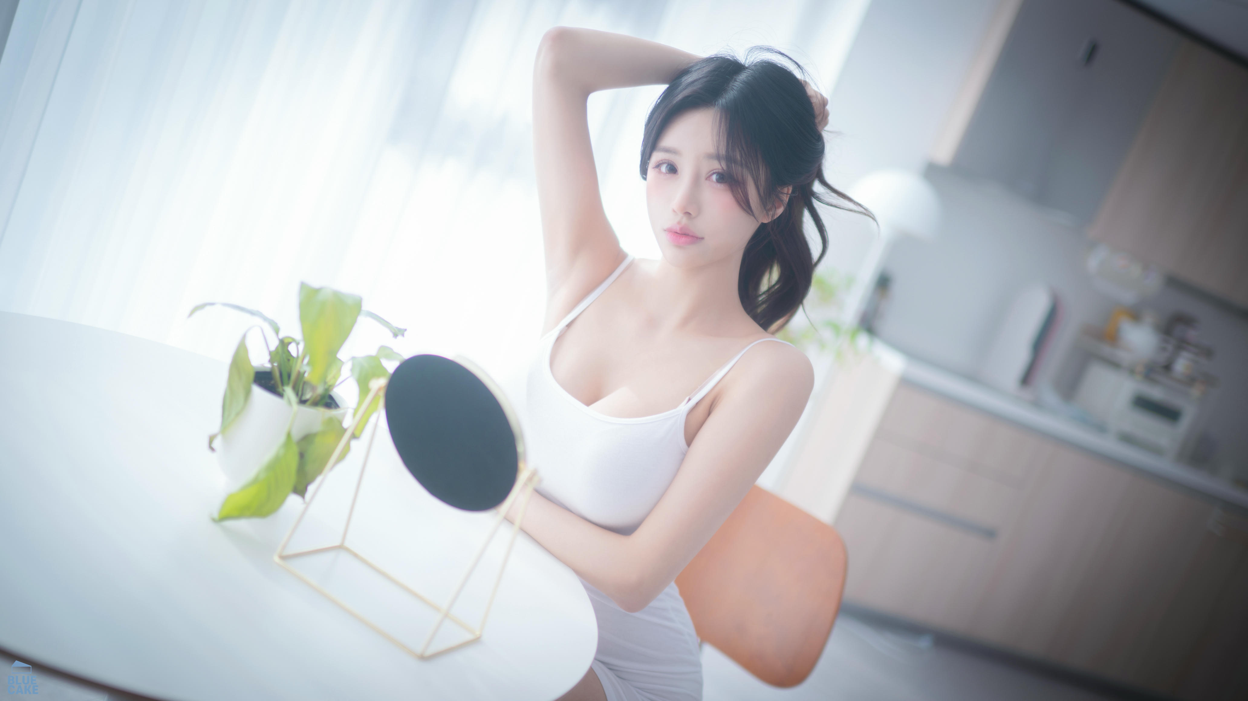 YeonYu (연유) NO.001 BLUECAKE Real Boob (RED.Ver + Video) [190P1V-2.44GB]_第1集