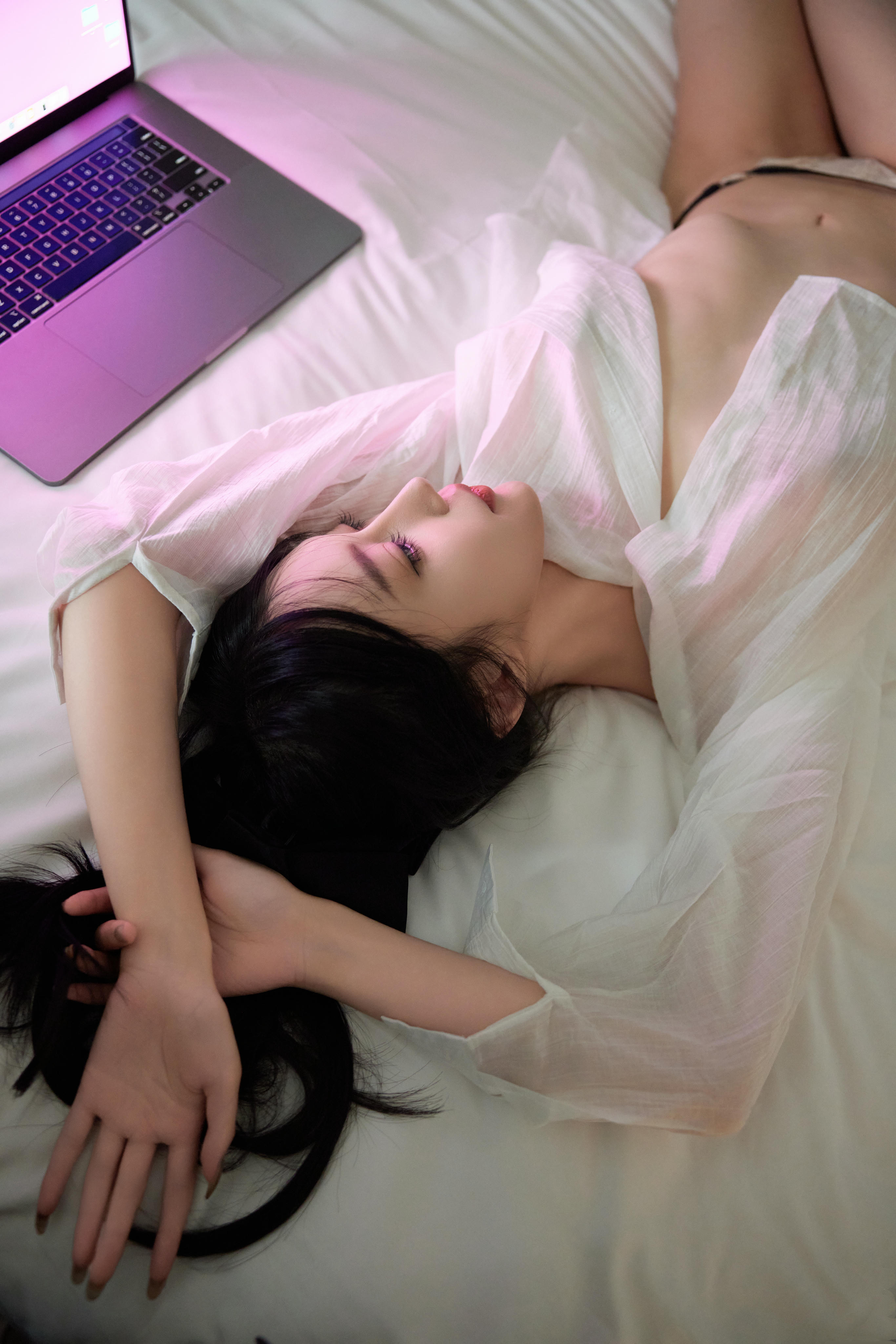 玥儿玥er 白衬衫[89P／2.13GB]_第2集
