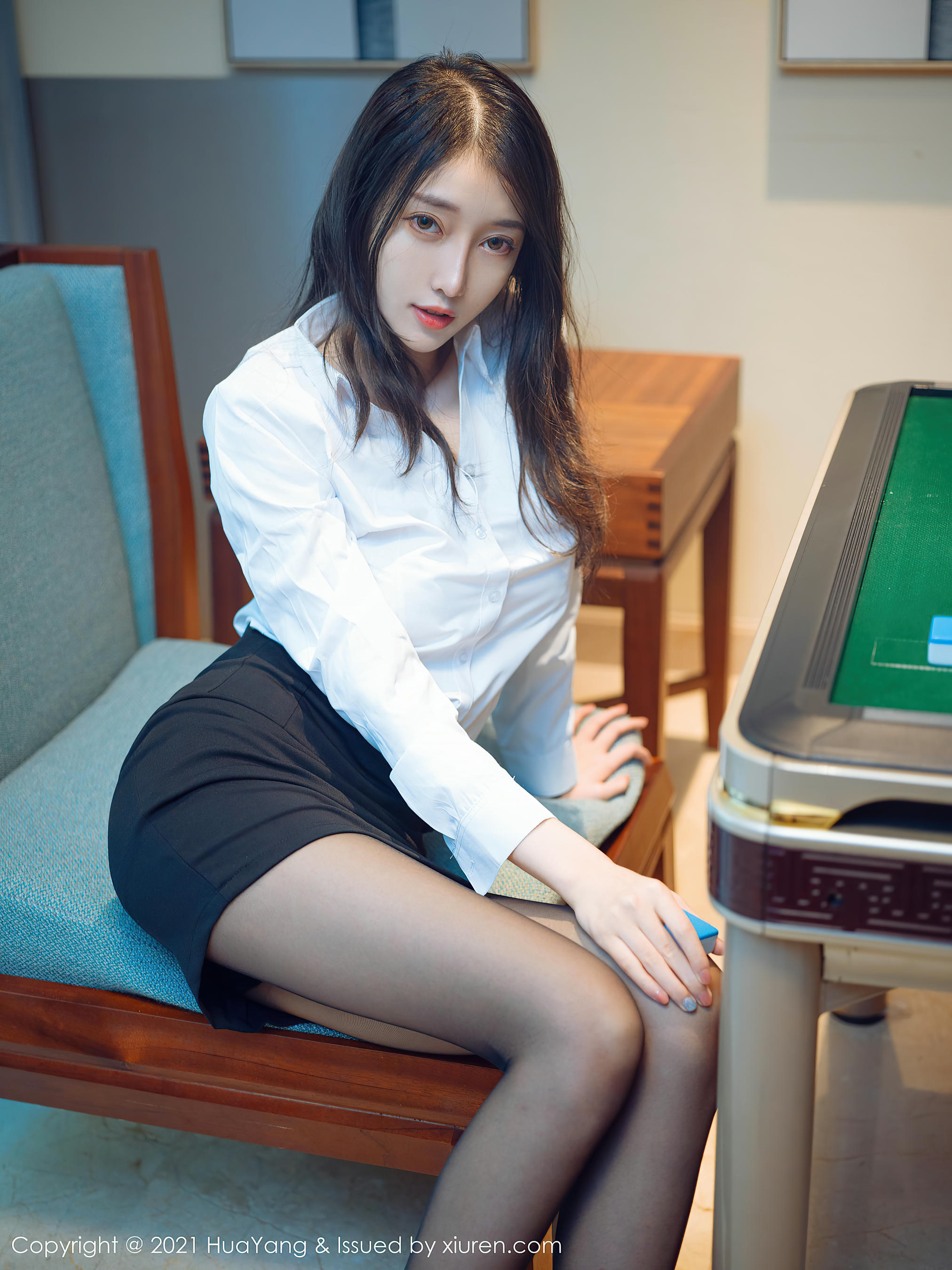 HuaYang花漾 2021.04.09 VOL.387 玥儿玥er [68+1P757M]_第1集