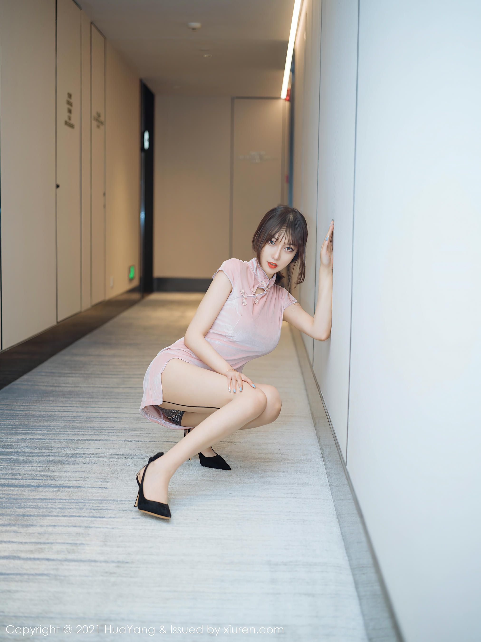 HuaYang花漾 2021.07.23 VOL.430 玥儿玥er [51+1P517M]_第1集