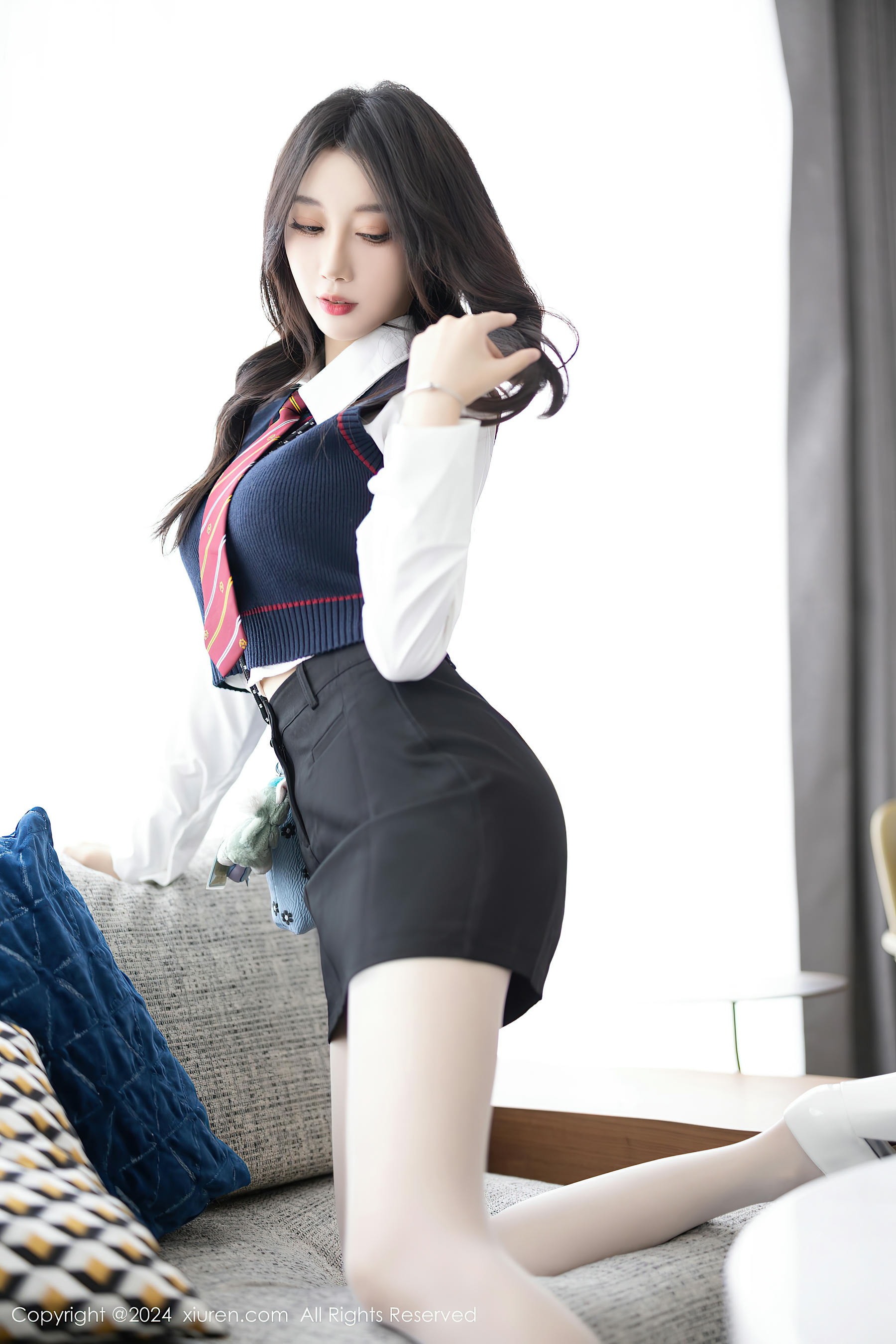 XIUREN秀人网 2024.03.18 NO.8247 玥儿玥[82+1P／633MB]_第2集