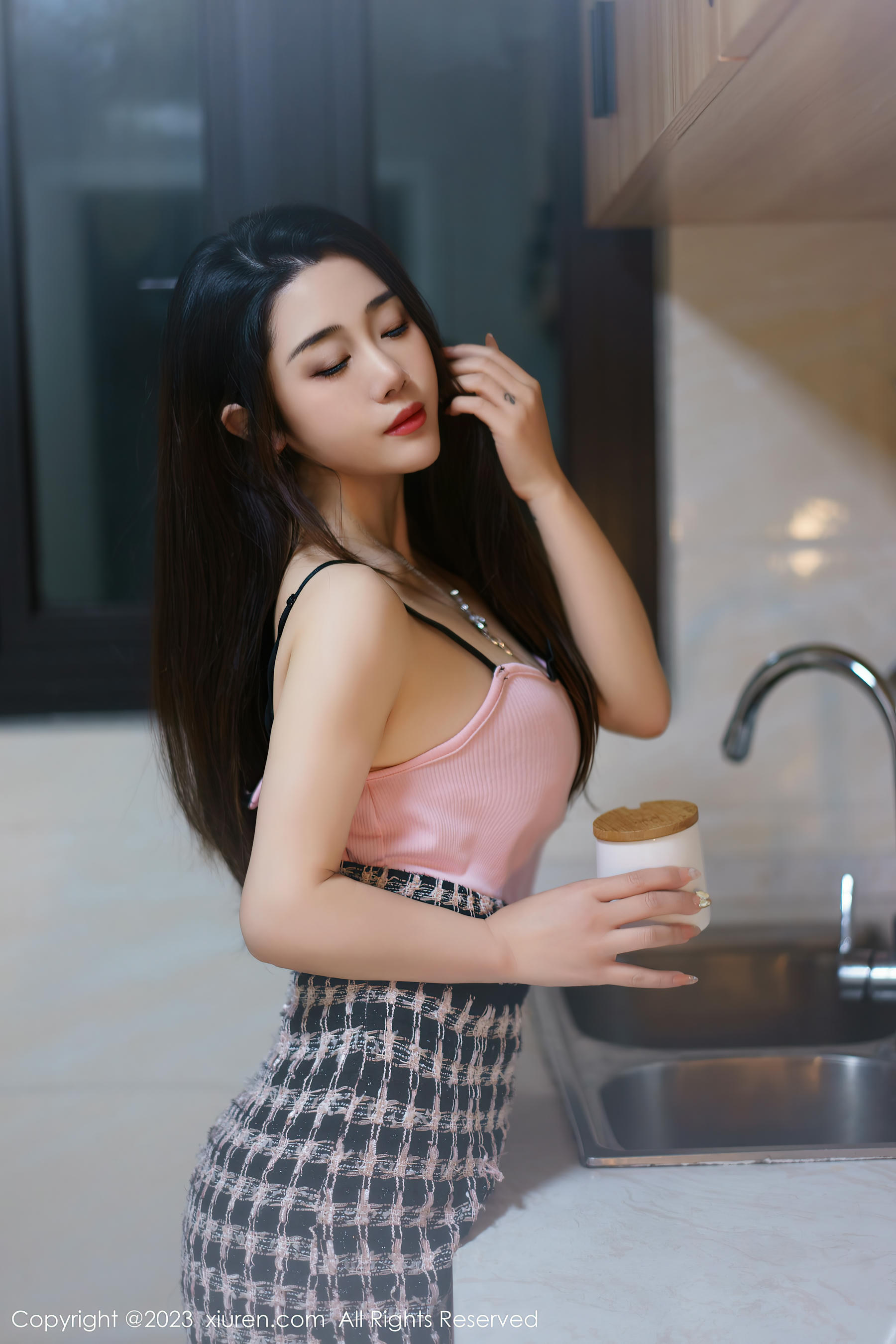 XIUREN秀人网 2023.05.25 NO.6799 严利娅Yuliya [67+1P576M]_第1集
