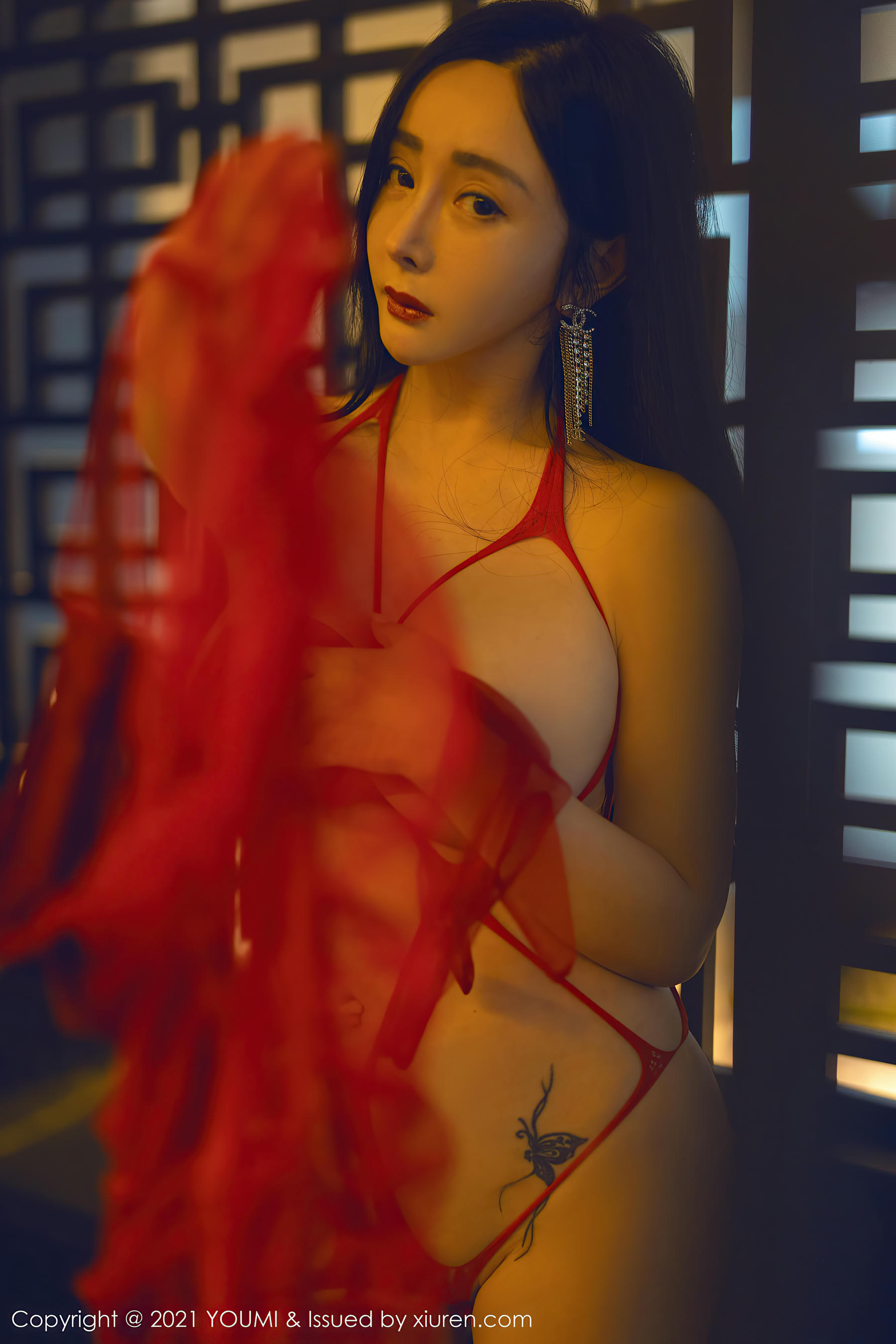 [YouMi尤蜜荟] 2021.10.29 VOL.711 允爾 [70+1P669M]_第4集