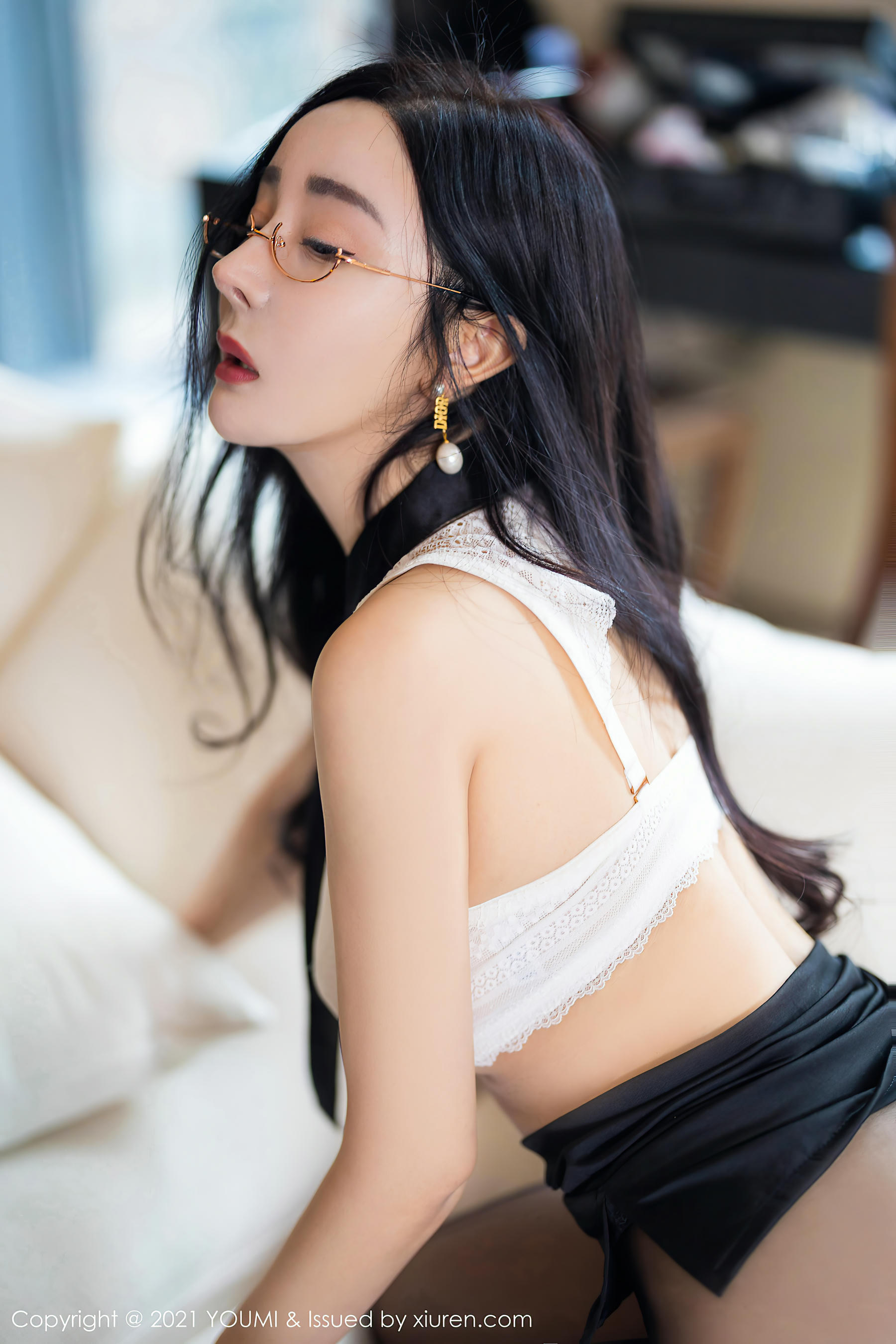 [YouMi尤蜜荟] 2021.11.26 VOL.723 允爾 [87+1P725M]_第4集