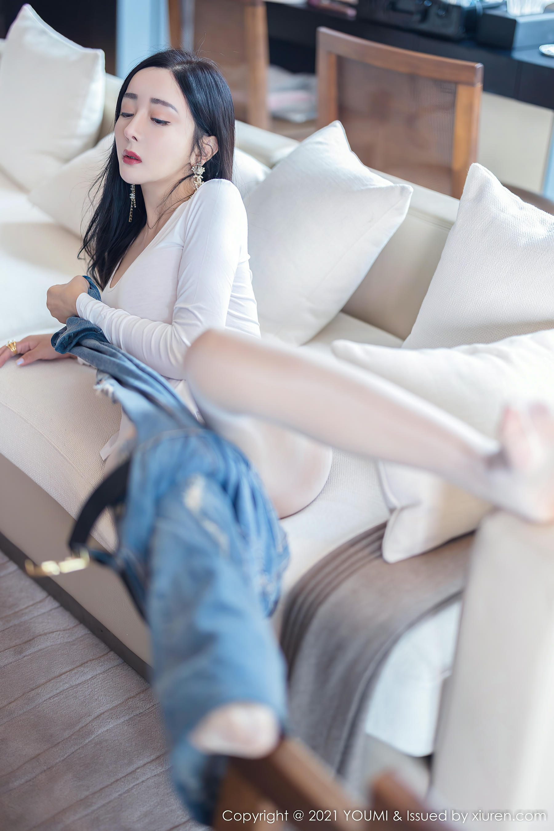 [YouMi尤蜜荟] 2021.12.03 VOL.726 允爾  [68+1P585M]_第2集