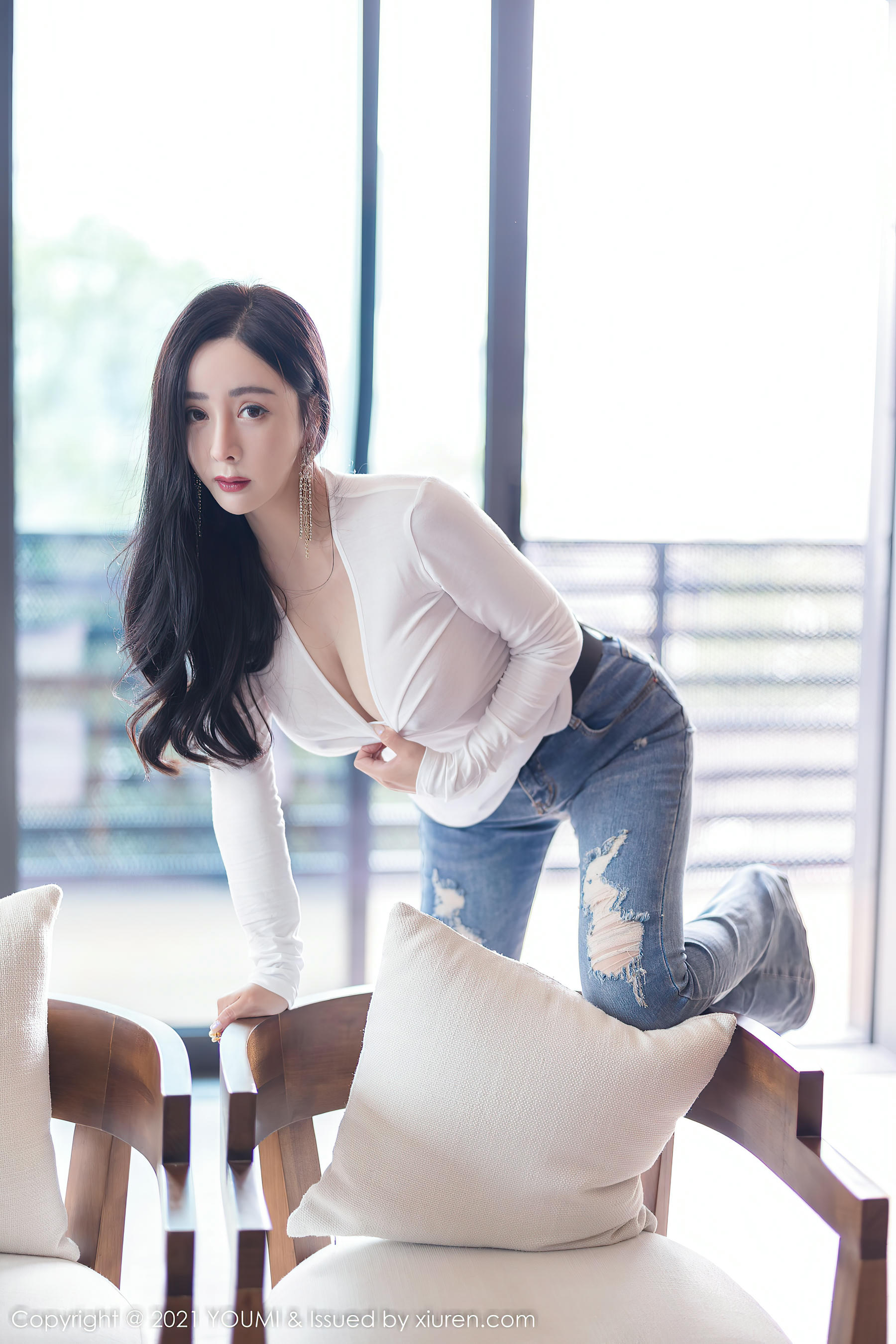 [YouMi尤蜜荟] 2021.12.03 VOL.726 允爾  [68+1P585M]_第1集
