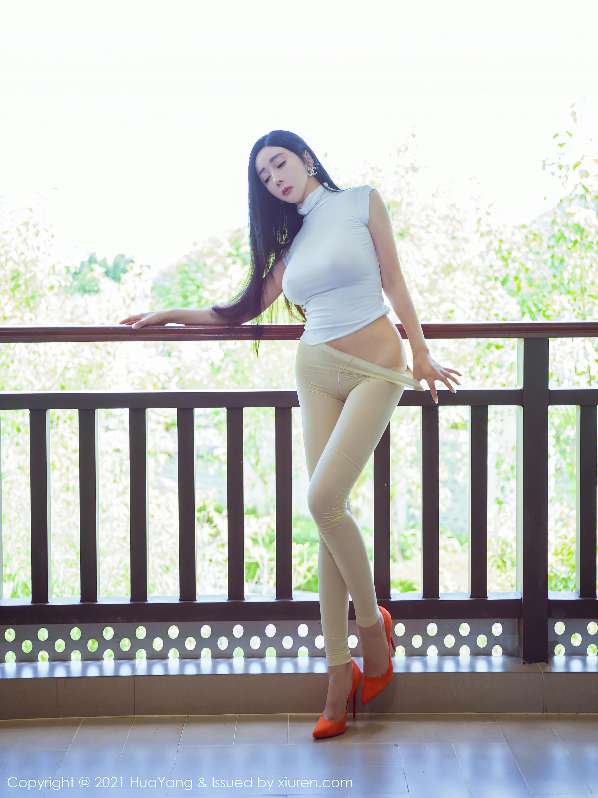 [HuaYang花漾show]2021.08.16 VOL.440 允爾 [56+1P617MB]_第1集